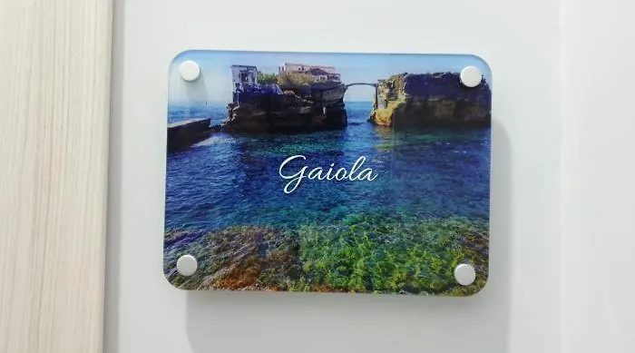 La Partenopea Alojamento de Acomodação e Pequeno-almoço 3*