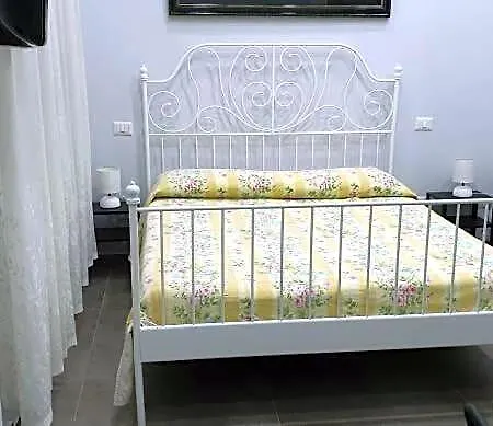 Bed & Breakfast La Citta Partenopea