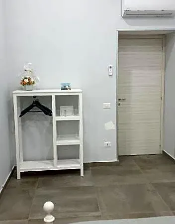 La Citta Partenopea Bed & Breakfast 3*