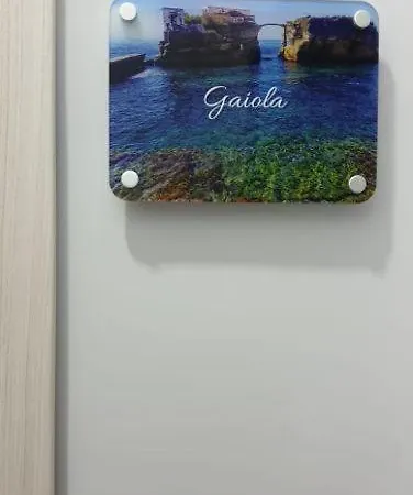 La Citta Partenopea فندق مبيت وإفطار 3*