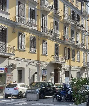 فندق مبيت وإفطار La Citta Partenopea